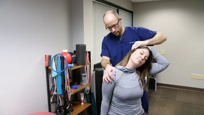 Advanced Chiropractic and Rehab Picture 5