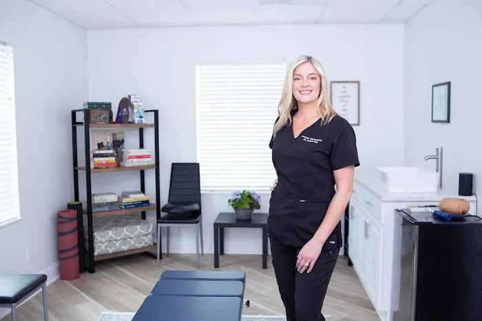 Journey Chiropractic Picture 1