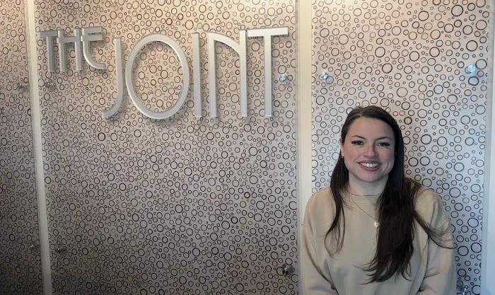 The Joint Chiropractic Picture 1