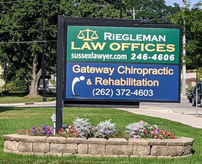 Gateway Chiropractic & Rehab Picture 1