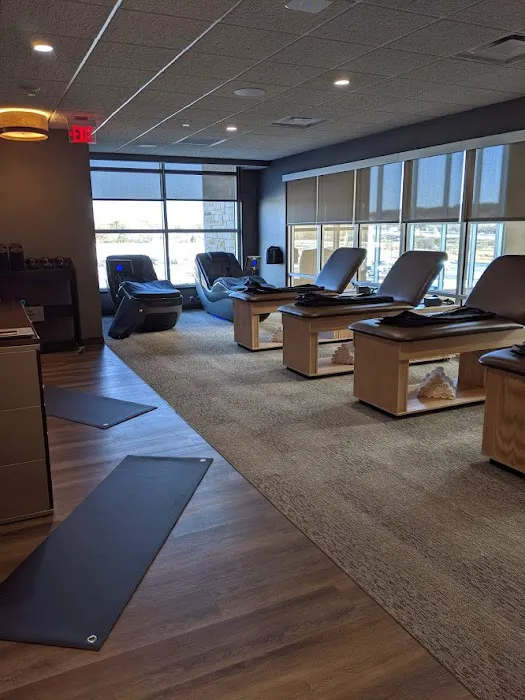 LifeClinic Chiropractic & Rehabilitation - Brookfield, WI Picture 6