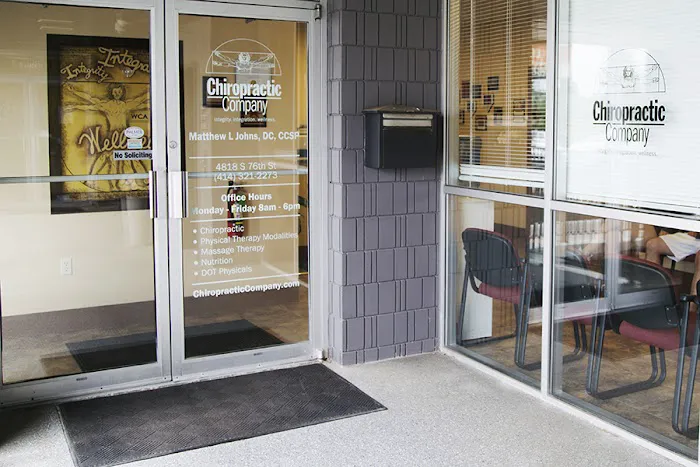 Chiropractic Company of Greenfield Picture 7