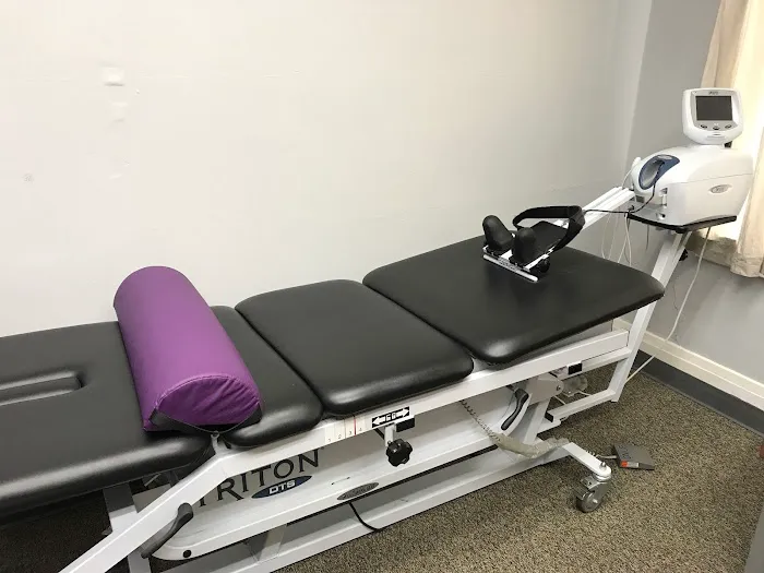 Derrick Family Chiropractic Picture 9
