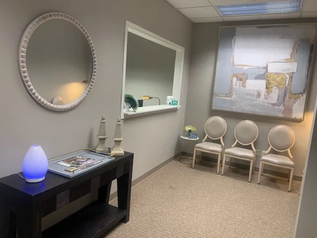 AA Spine & Rehab Clinic Picture 8