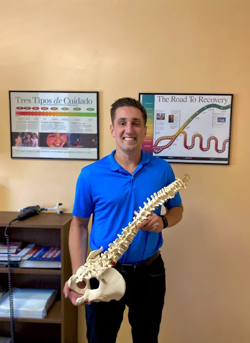 Pope Family Chiropractic (Clínica Quiropráctica) Picture 4