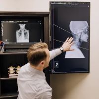 Alive Chiropractic ico