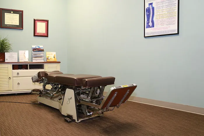 Chiropractic Company of Milwaukee East Picture 6