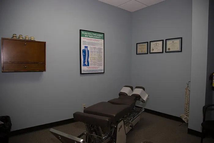 Chiropractic Company of Glendale Picture 3