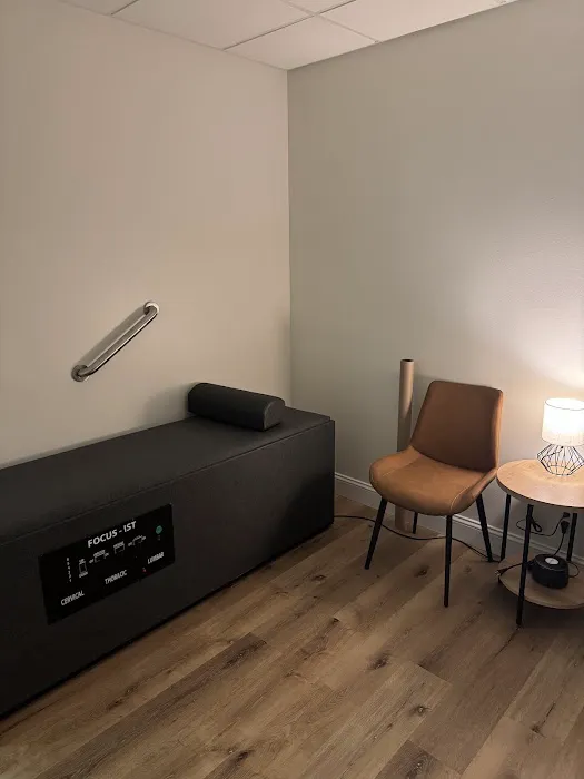 Ease Chiropractic Picture 8