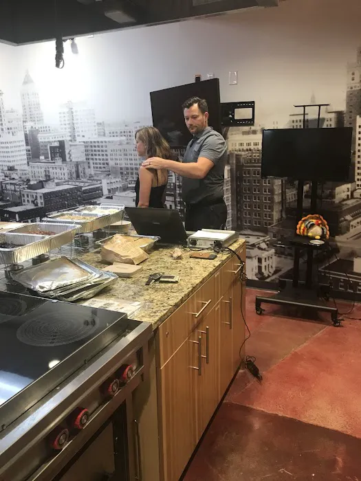 MaxLiving Chiropractic Cherry Street Picture 5