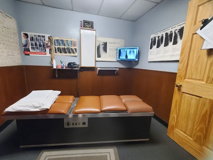 Halsey Chiropractic Picture 7