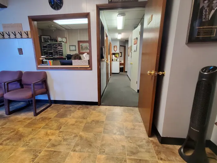 Halsey Chiropractic Picture 4