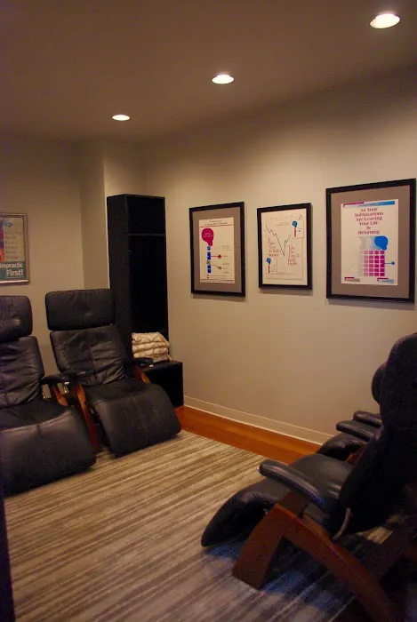 Brooks Spinal Care Picture 10