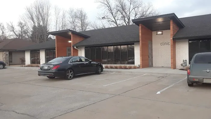 Performance Care Clinic Picture 2