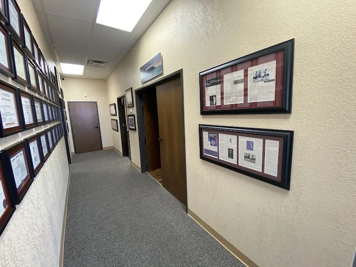 Dr. Chris Barnes Picture 8