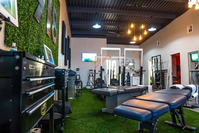 Reform Chiropractic & Wellness Hub Picture 9