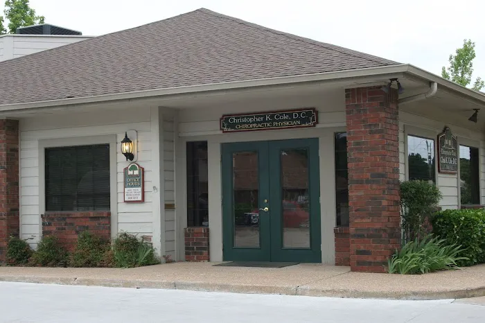 Cole Chiropractic Clinic PC Picture 1