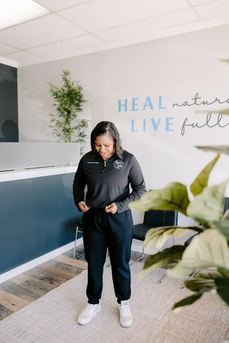 Rapha Chiropractic Picture 10