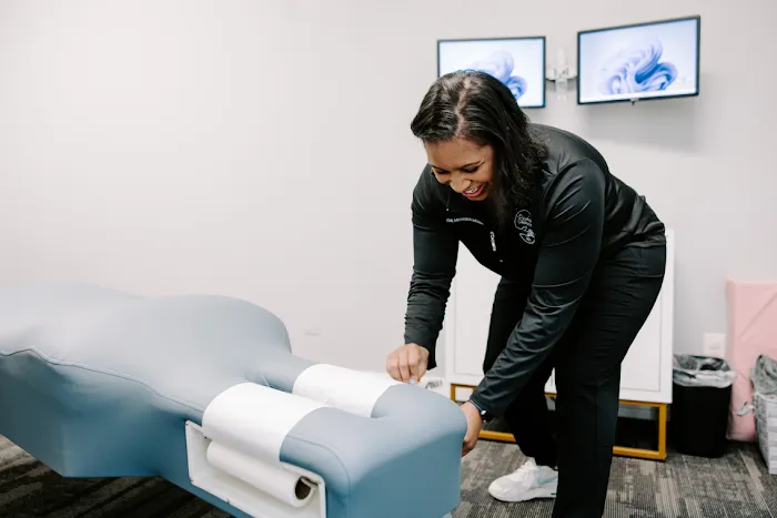 Rapha Chiropractic Picture 3