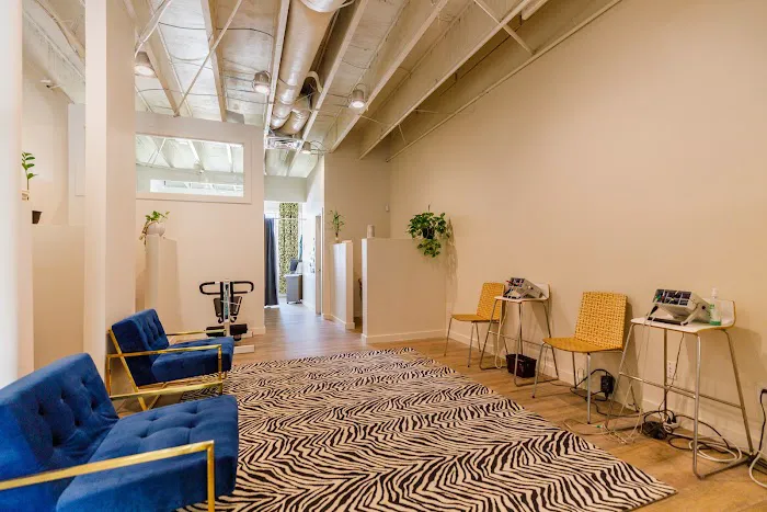Natural Health & Chiropractic Center Picture 9