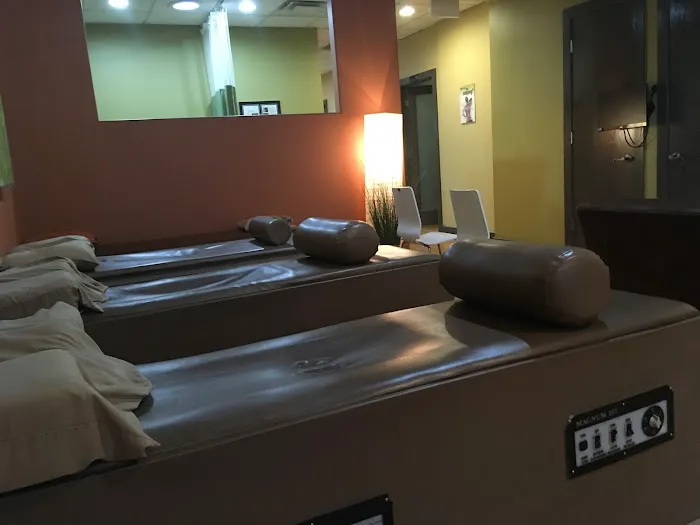 Natural Health & Chiropractic Center Picture 10