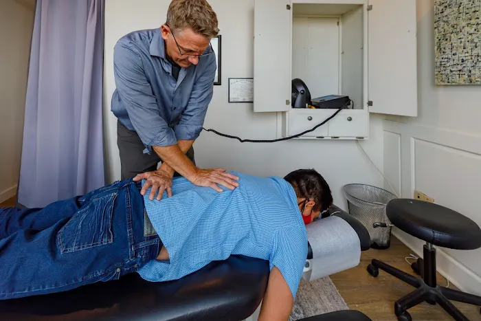 Natural Health & Chiropractic Center Picture 5