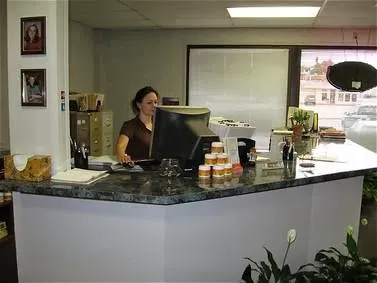 Harshman Chiropractic, chiropractic and acupuncture Picture 3