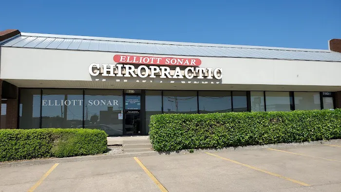Elliott Center of Chiropractic, PLLC Picture 3