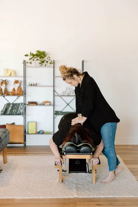 LUV Chiropractic Picture 6