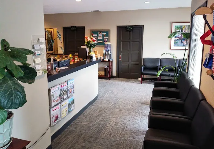 Morett Chiropractic PC Picture 3
