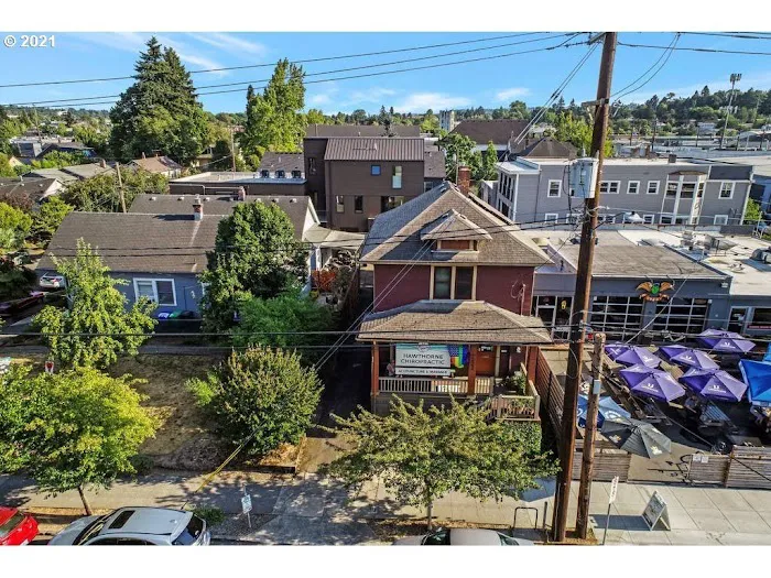 Hawthorne Chiropractic & Healing Arts Picture 5