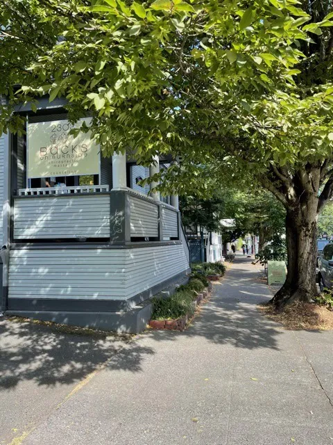 Hosmer Chiropractic Health | East Burnside Picture 3