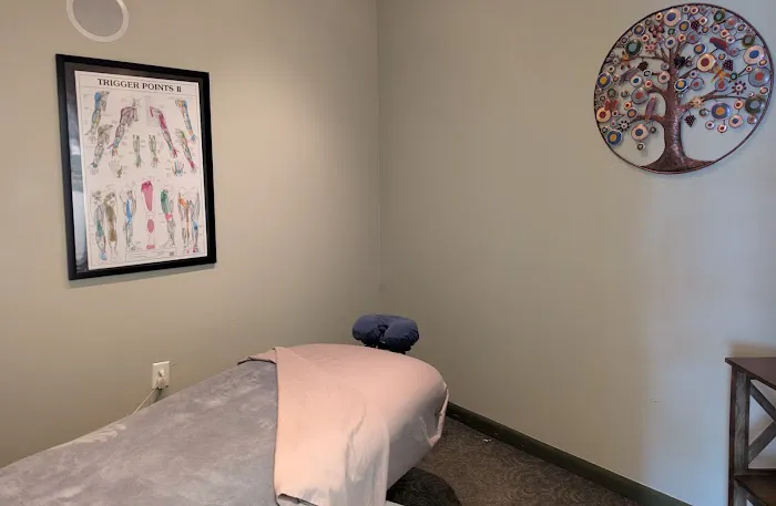 Calm Chiropractic and Wellness Picture 2