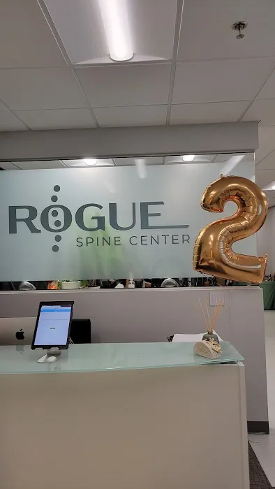 Rogue Chiropractors and Spine Center Picture 8