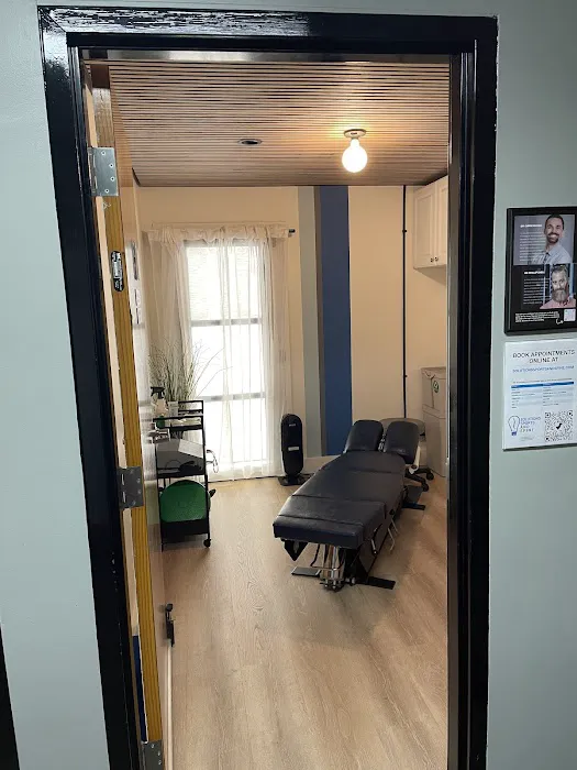 Solutions Sports & Spine Chiropractors of Portland Picture 3