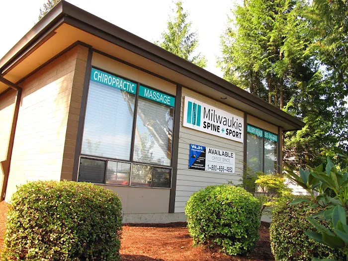 Milwaukie Spine + Sport Picture 4