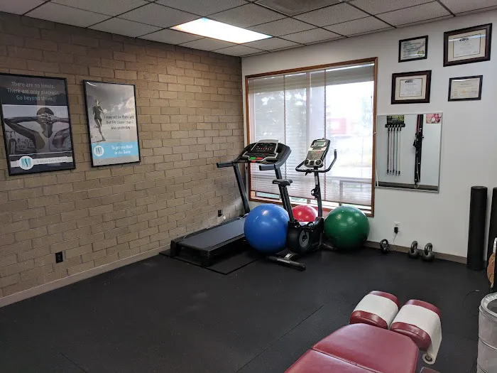 Milwaukie Spine + Sport Picture 8