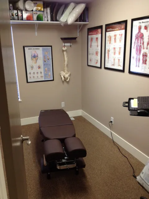Milwaukie Chiropractic Center Picture 3