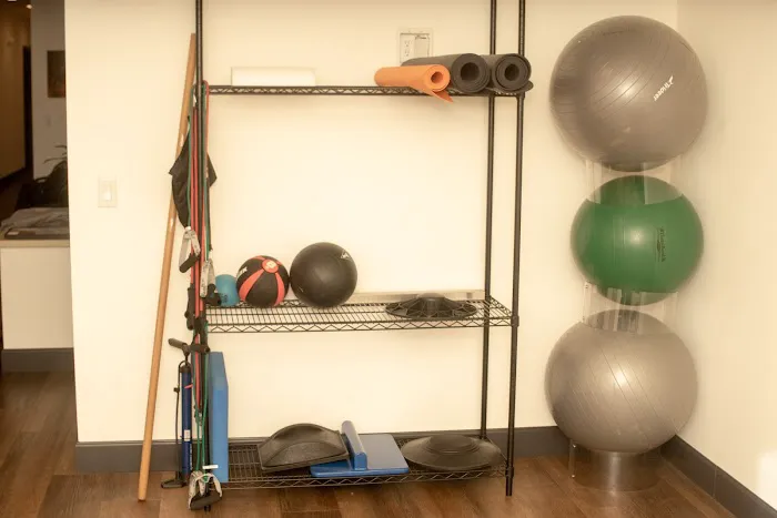 Renew Chiropractic, Dr. Marcus J Dorsey, DC Picture 2