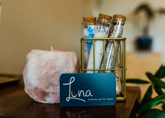 Luna Wellness Spa Picture 4