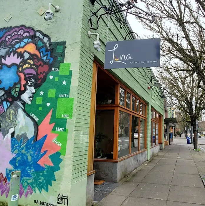 Luna Wellness Spa Picture 7