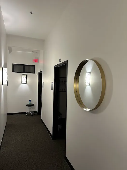 Rhodes Chiropractic Picture 5