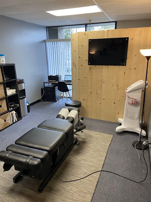 Momentum Chiropractic + Sports Medicine Picture 3