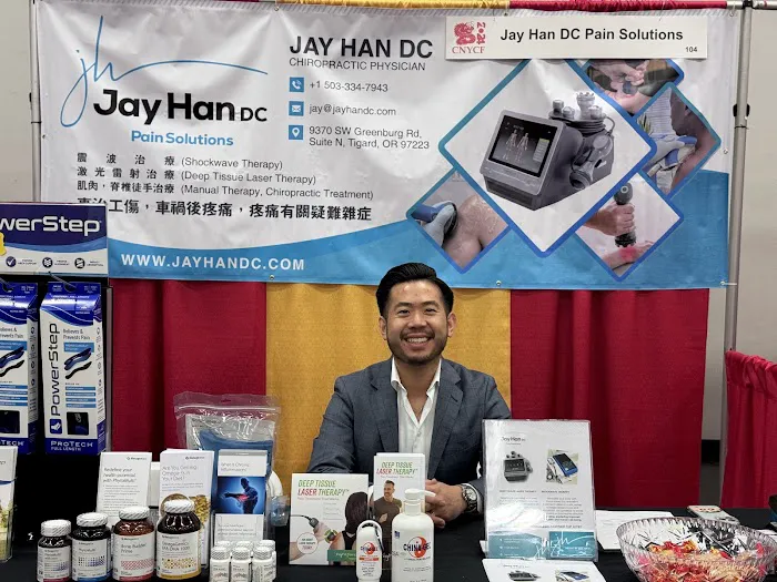 Jay Han, DC Pain, Injury + Wellness Clinic Picture 6