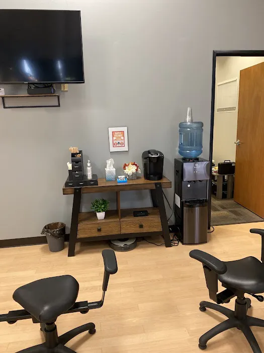 Strong Spine Chiropractic Picture 3