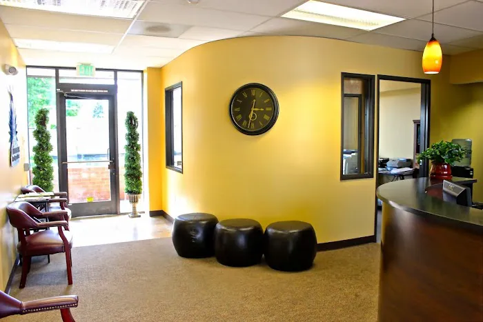 Chiropractic Auto Injury Clinic Picture 1