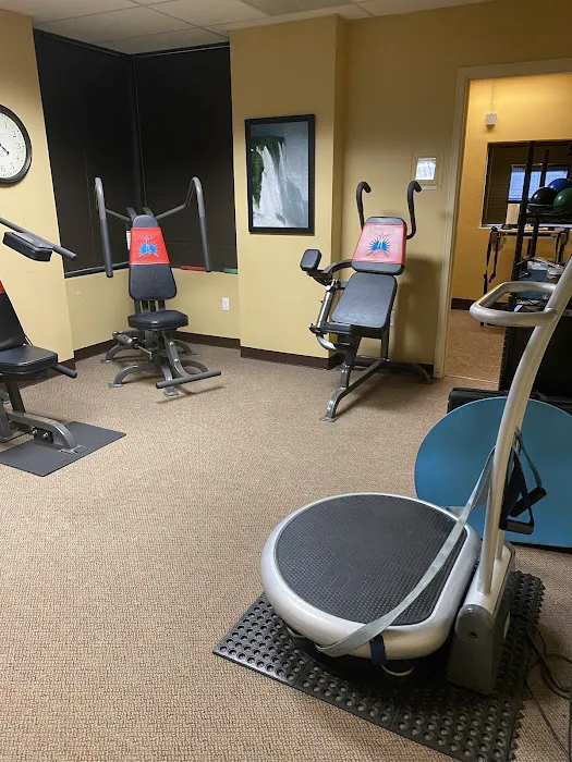 Chiropractic Auto Injury Clinic Picture 3
