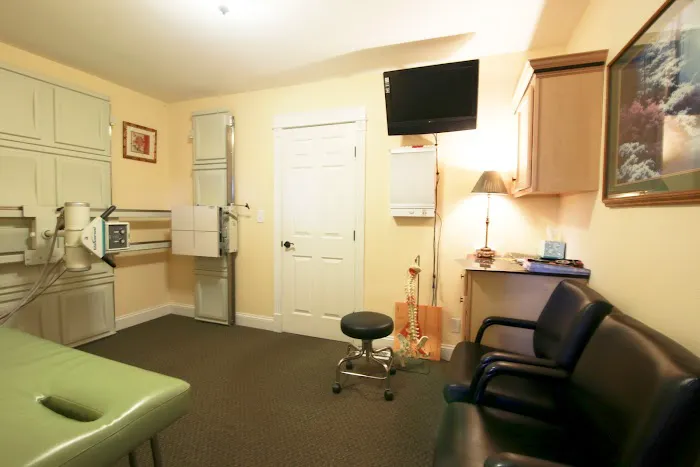 Berntsen Chiropractic PC Picture 8