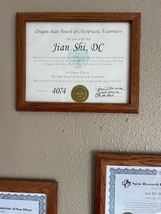 Aaxis Health-Chiropractic and Massage Picture 9