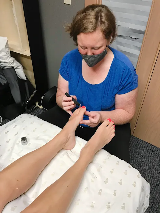 Healthy Living Chiropractic and Wellness Center Picture 5